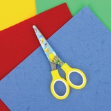 Ножницы BRAUBERG &quot;Kid Series&quot;, 130 мм, жёлтые, с цветной печатью &quot;Жирафы&quot;, закругленные, 232269